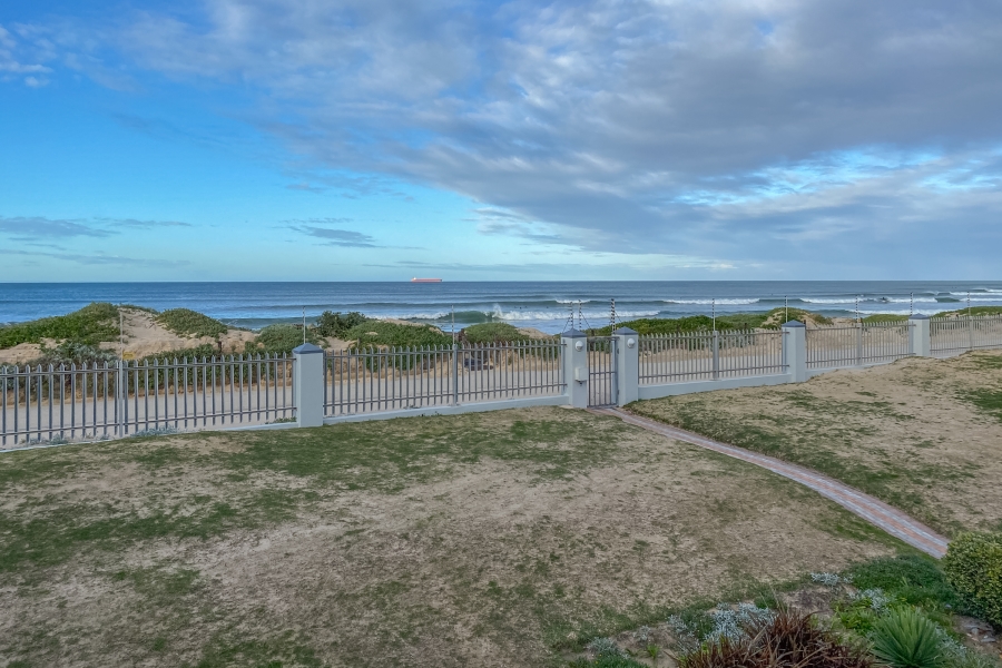 3 Bedroom Property for Sale in Summerstrand Eastern Cape